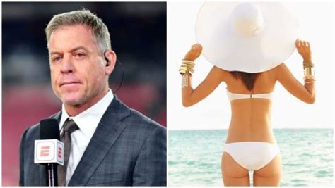 Troy Aikman Spotted With Much Younger Woman In Italy Flipboard