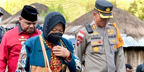 Kunjungan Ke Papua Mensos Risma Janji Bangun Unit Rumah Sosial