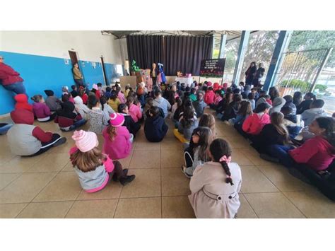 Escola Municipal Waldomiro De Magalhães Pinto Desenvolve Projeto Para