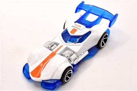 SUPER TWIN MILLのレビューレジェンド謎車の最強カスタム版 HYW Hot Wheels 情報まとめ ホットウィール にわかマニア