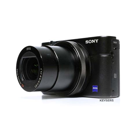 USED: Sony RX100 IV Bundle | Keysers