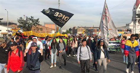 Minuto A Minuto Así Transcurrió La Marcha De Estudiantes De La