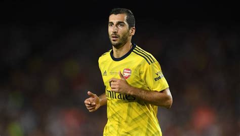 Henrikh Mkhitaryan: Roma confirms loan deal from Arsenal - Sports ...