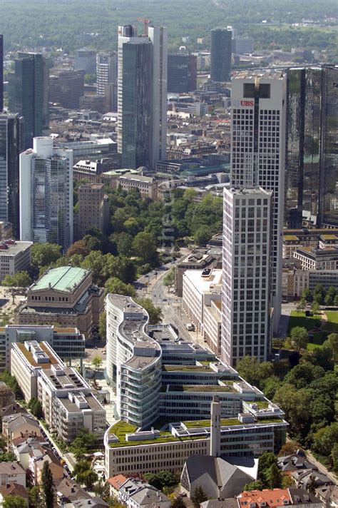 Frankfurt am Main aus der Vogelperspektive Hochhäuser im Frankfurter