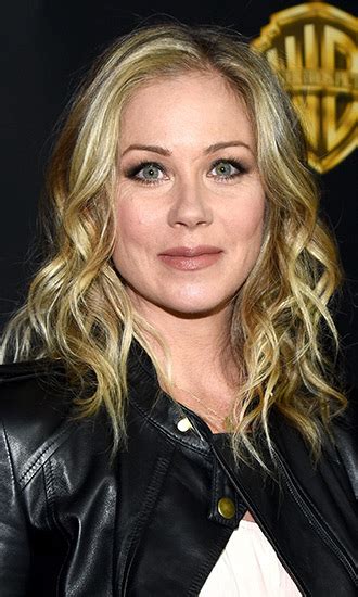 Christina Applegate Celebrity Profile – Hollywood Life