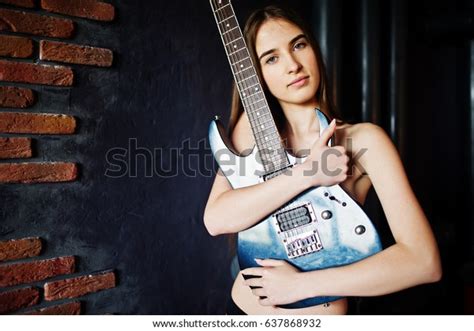 Portrait Sexy Nude Brunette Girl Black Stock Photo 637868932 Shutterstock