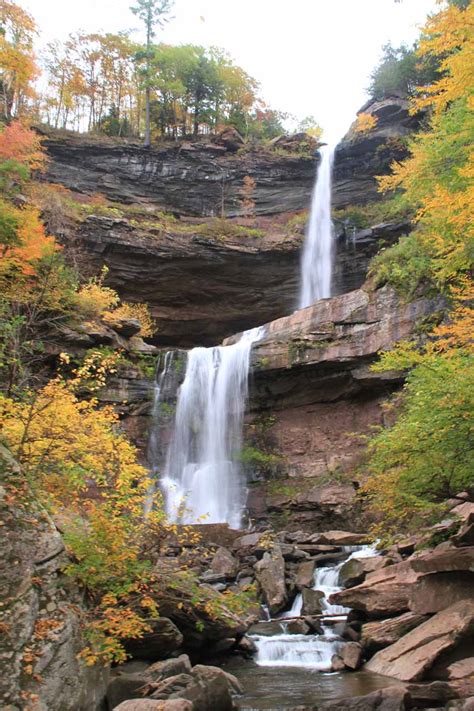 A Guide To The Top 10 Best Autumn Waterfalls - World of Waterfalls