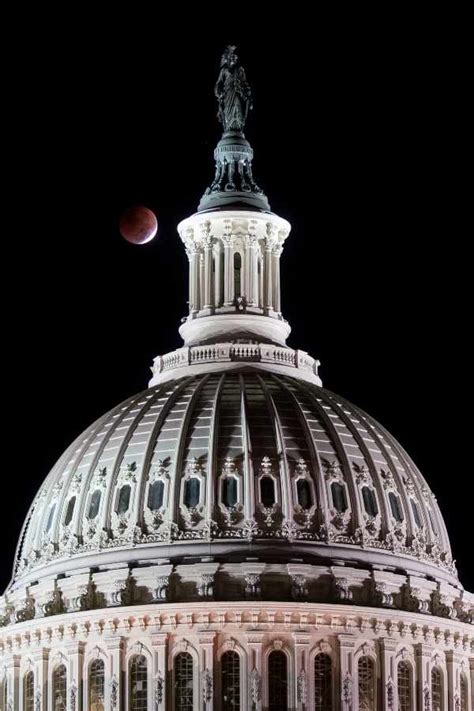 Las Alucinantes Im Genes Que Dej El Eclipse Lunar Noticias De El