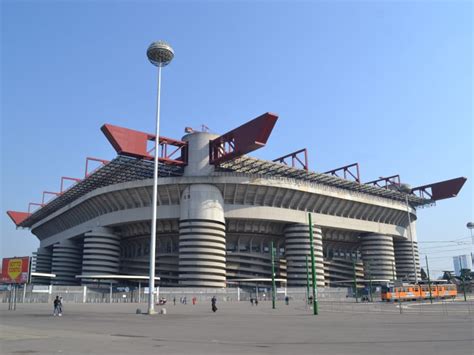 Billetter og besøk til San Siro stadion i Milano Hellotickets