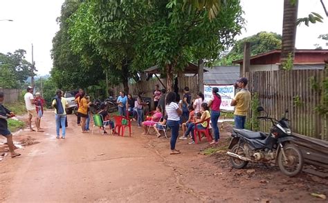 Pais Fazem Protesto Pedindo Reforma E Escola Transamazônica é Fechada