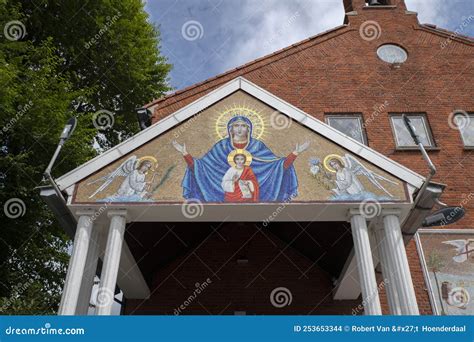 Iglesia Ornamenta Ortodoxa Copta De La Santa Virgen Maria En Amsterdam