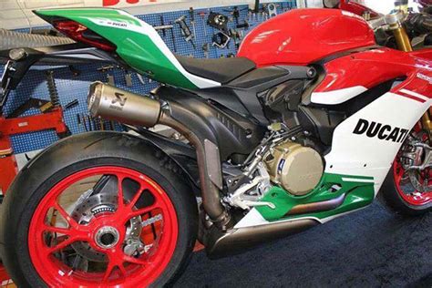 Ducati 1299 Panigale R Final Edition Photos Leak Online - Asphalt & Rubber