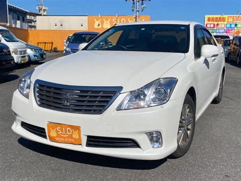 Toyota Crown Royal Saloon Special Package White M Km