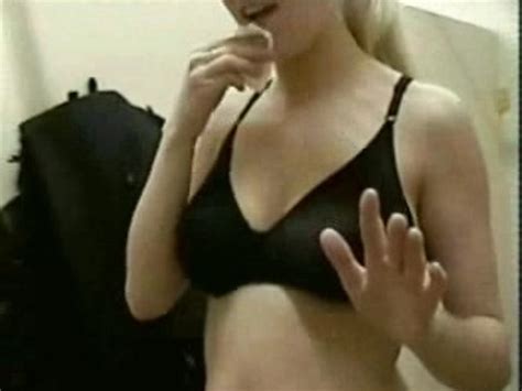 Blonde Girl Suck And Fuck In Changing Room