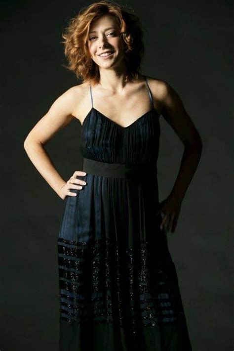 Alyson Hannigan Nude Photos Readhead Will Leave You Amazed Leaked Diaries