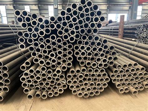 Standard Packing ASTM A106 Hot Rolled Seamless Carbon Steel Pipe