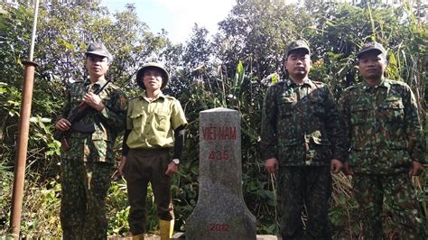 A patrol to the Vietnam-Laos Border Pillars with Border Guards - SVW - Save Vietnam's Wildlife