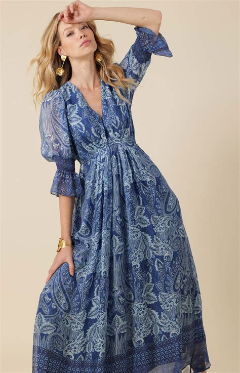 Maxis