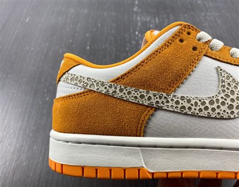 NIKE DUNK LOW SAFARI SWOOSH KUMQUAT 2022 DR0156 800