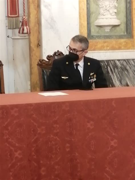 Nave Roberto Aringhieri Cp A Genova Per Ricordare Lufficiale