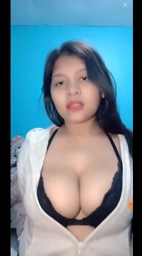 Lust Live876544 Bandicam 2022 04 28 23 40 37 264 Porn Pic