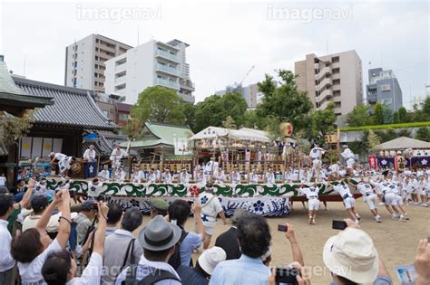 【天神祭 どんどこ船宮入】の画像素材70403773 写真素材ならイメージナビ