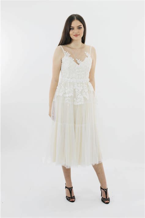 Rochie Midi Din Tul Alb Si Nude Dana Emag Ro