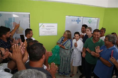 Prefeitura Municipal de São Francisco de Itabapoana Prefeita inaugura