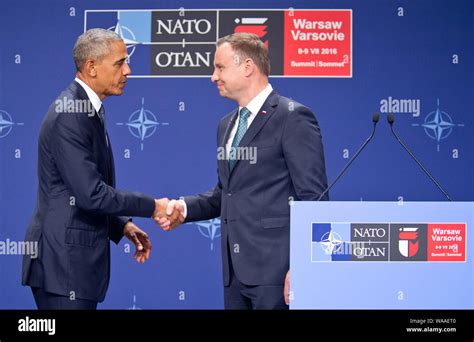 President Barack Obama and Polish President Andrzej Duda making ...