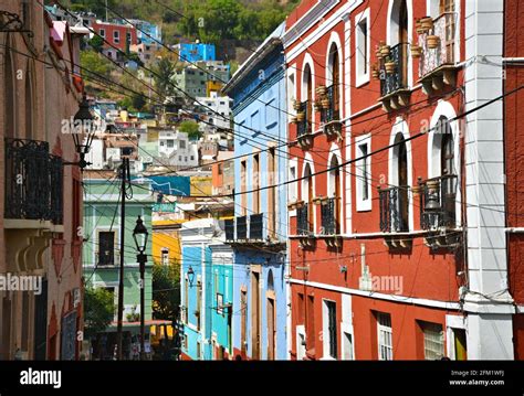 Spanish Colonial architecture in the historic center of Guanajuato ...