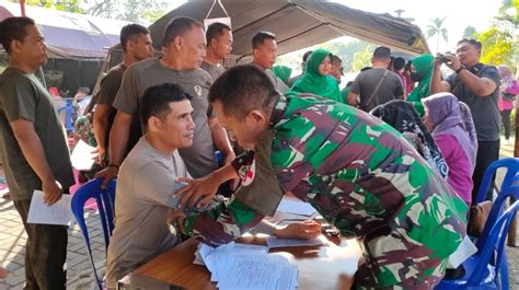 Kodim 1615 Lotim Sambut HUT TNI Ke 78 Dengan Baksos Bazar Dan Berbagi