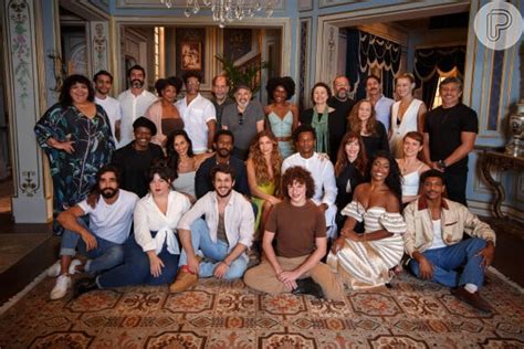 Foto HBO Max Revela O Elenco Completo De Dona Beja Purepeople