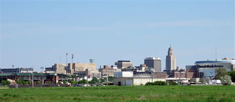 Lincoln Funeral Homes, funeral services & flowers in Nebraska