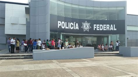 Madres De Desaparecidos Se Manifiestan En La Polic A Federal Del Puerto