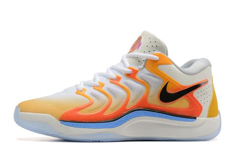 Кроссовки баскетбольные Nike KD 17 'Sunrise' купить с 30% скидкой.