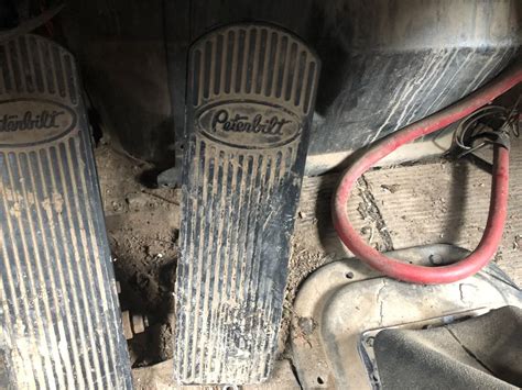 Peterbilt 379 Foot Control Pedals For Sale