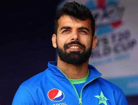 Shadab Khan Ties Knot With Saqlain Mushtaqs Daughter