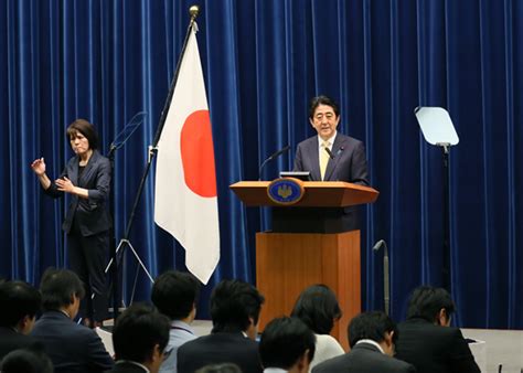 安倍内阁总理大臣举行了记者招待会总理动向日本国首相官邸