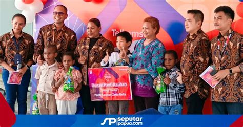 Rayakan HUT 29 Tahun Telkomsel Branch Timika Berikan Santunan