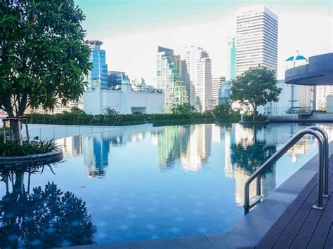 Sukhumvit Residence Swimming Pool Condodee Eternal Property