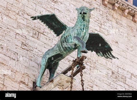 Italy Umbria Perugia Griffin Sculpture On Palazzo Dei Priori Palace