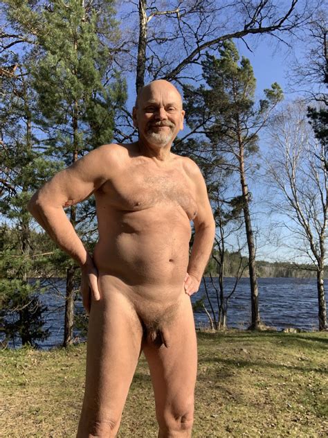 Naturist Art Model On Twitter A Warm Spring Day At Last Short Visit