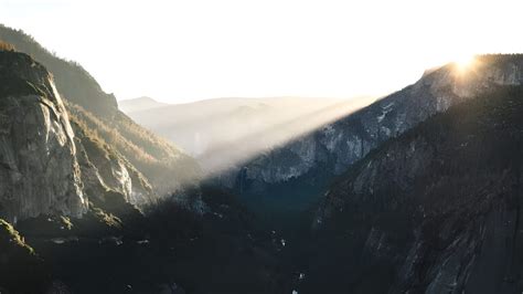 Sunrise In Yosemite: Top 5 Spots To Catch It With Photo Tips