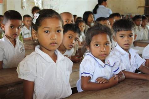 5 NGOs Improving Education in Cambodia - The Borgen Project