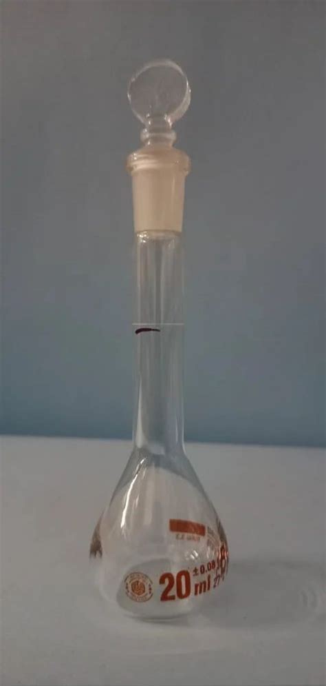 Cylindrical Ml Borosilicate Glass Volumetric Flask For Chemical