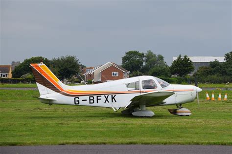 G BFXK Piper PA 28 Cherokee Lee On Solent Solent Airport Flickr