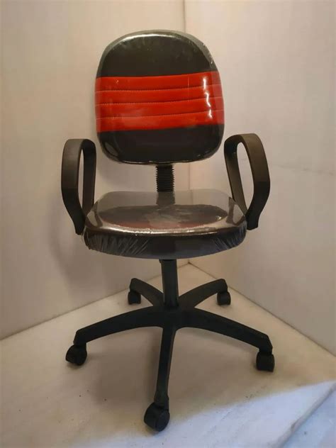 Polyester Low Back Office Revolving Chair Black And Red At Rs In