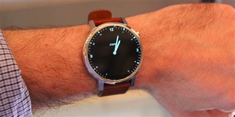 Motorola Suspends Plans for New Smartwatches - Business Insider