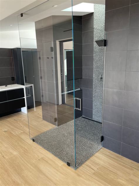 Carlsbad Ca Frameless Glass Shower Enclosure Matte Black Patriot Glass And Mirror San Diego Ca