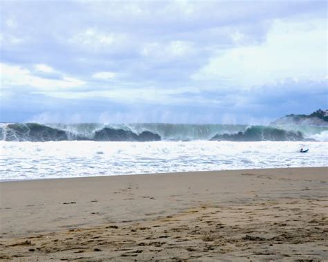 Surfing Puerto Escondido Ultimate Guide To Mexico S Infamous Surf Town